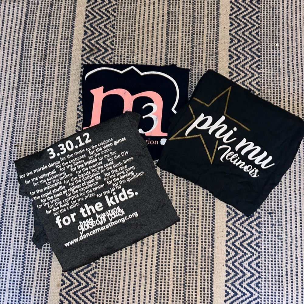 Phi Mu Tshirt Bundle Size Medium!